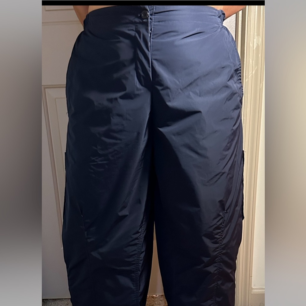 Navy Cropped Cargo Pants by Regina Lee